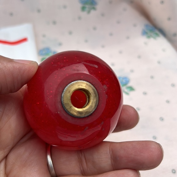 Resin Shifter Knobs‎ Red Sparkle & Blue Swirl Universal Car Accessory EUC - Picture 8 of 11